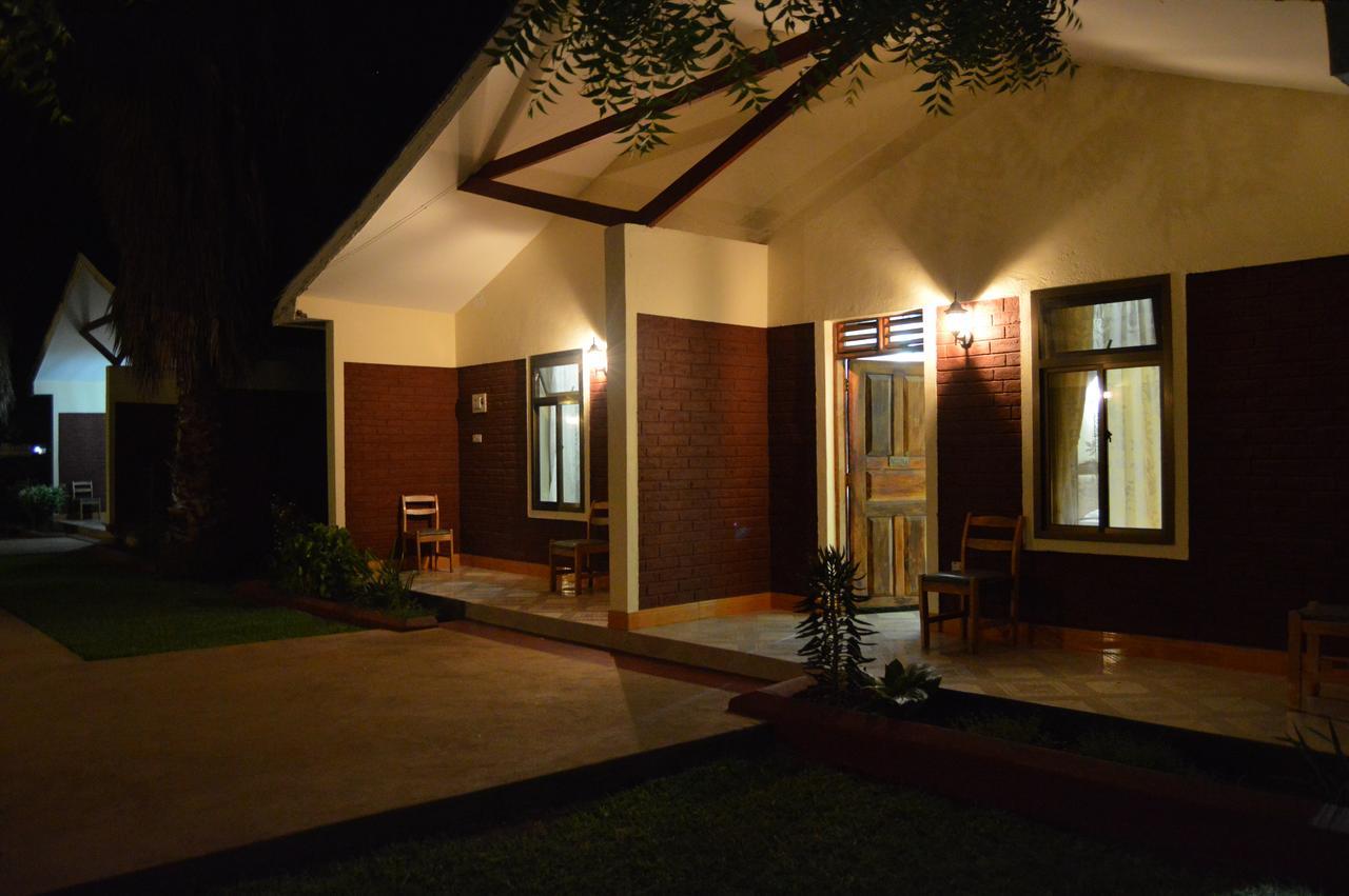 Twiga Lodge And Campsite Mto wa Mbu Extérieur photo